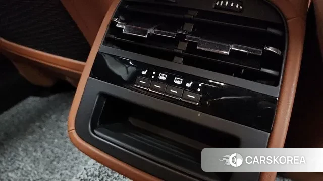 Maserati Quattroporte id 2940559 из Кореи 9