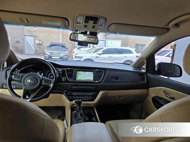 Kia All New Carnival id 4448360 из Кореи 9