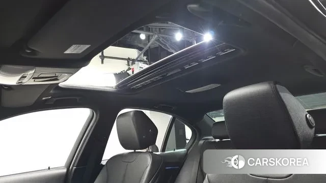 BMW 3 Series (F30) id 3647315 из Кореи 9