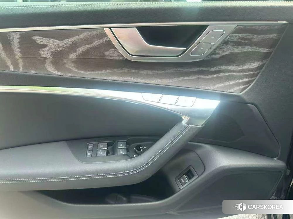 Audi A6 (import) id 4441170 из Китая 9