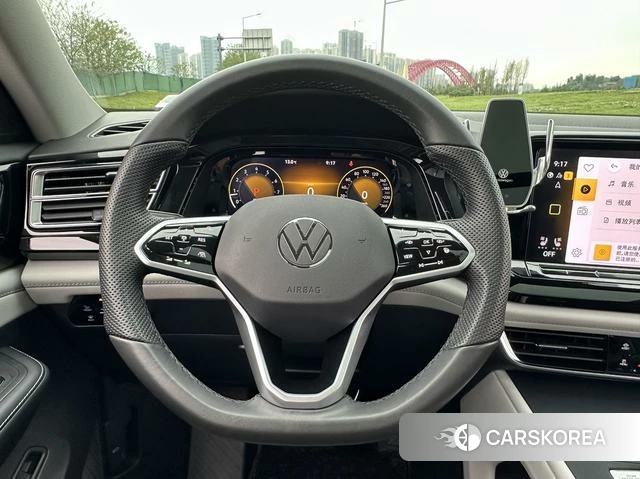 Volkswagen Tourang id 4299726 из Китая 9
