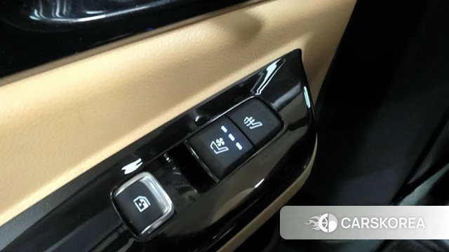 Kia Carnival 4th generation id 4282601 из Кореи 9