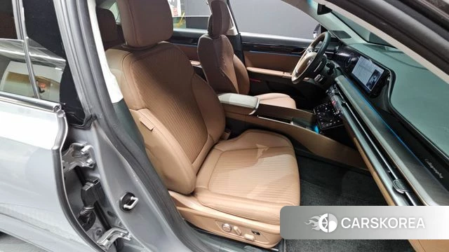 Hyundai Grandeur Hybrid (GN7) id 4602772 из Кореи 9