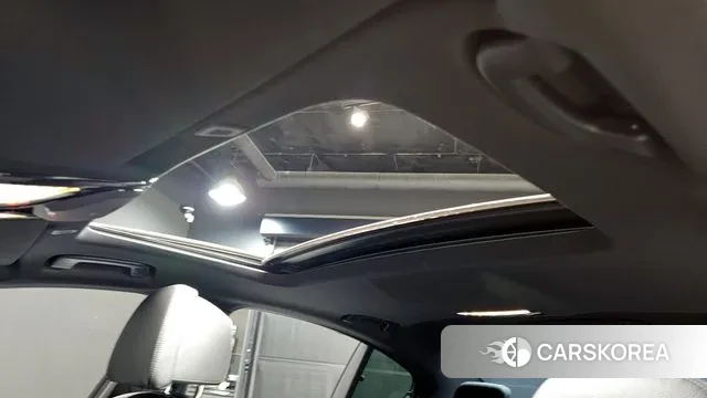 BMW 5 Series (G30) id 3734752 из Кореи 9