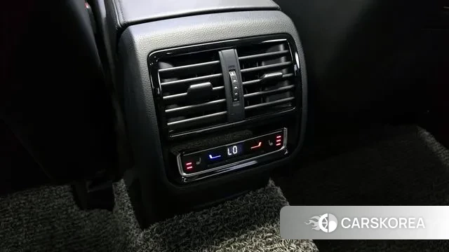 Volkswagen Passat GT (B8) id 2989516 из Кореи 9