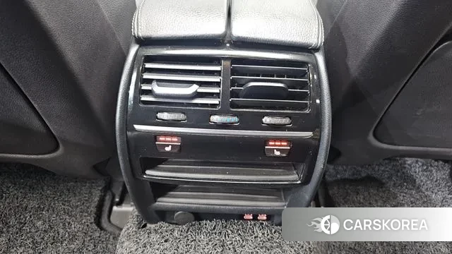 BMW 5 Series (G30) id 3562626 из Кореи 9