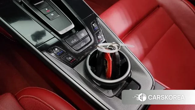 Porsche 911(992) id 3607263 из Кореи 9