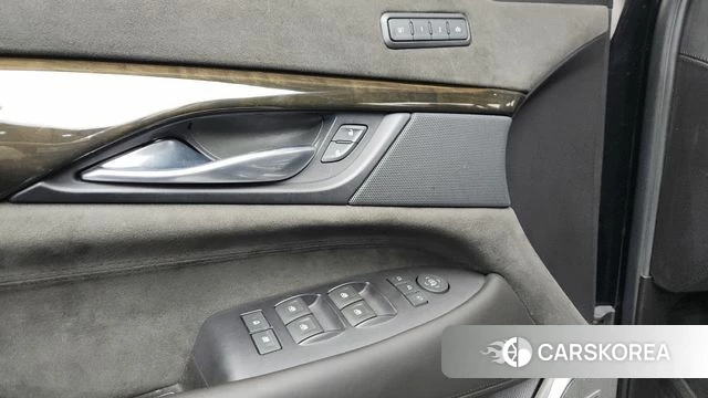 Cadillac Escalade id 4508192 из Кореи 9