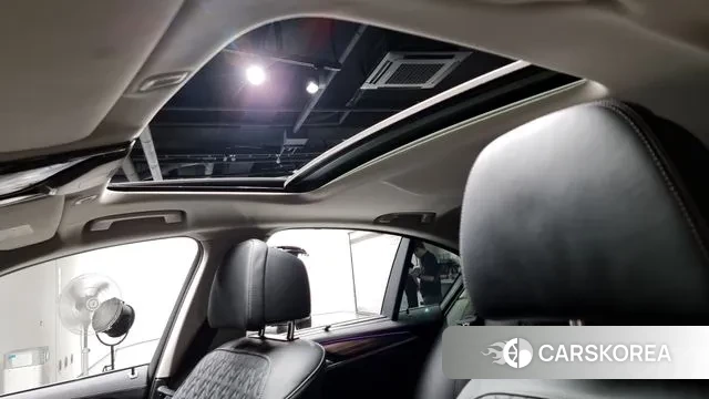 BMW 5 Series (G30) id 2894772 из Кореи 9