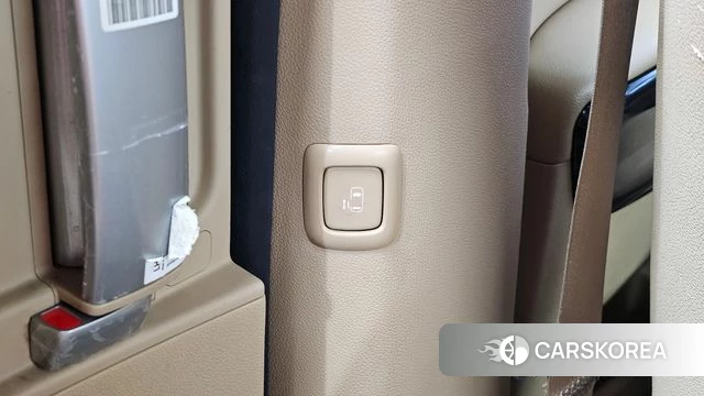 Kia All New Carnival id 4900944 из Кореи 9
