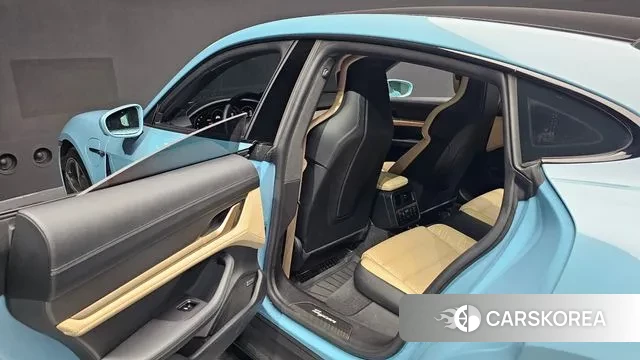 Porsche Taycan id 2959789 из Кореи 9