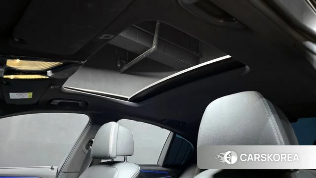 BMW 5 Series (G30) id 3858940 из Кореи 9