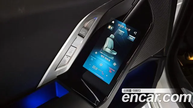 BMW 7 Series (G70) id 2609508 из Кореи 9