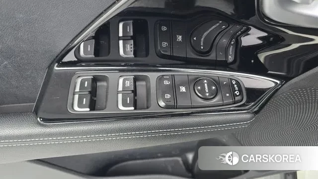 Kia Niro id 3413435 из Кореи 9