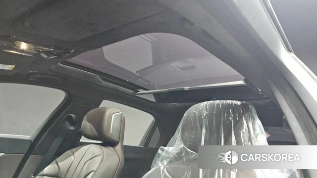 BMW 7 Series (G70) id 4401046 из Кореи 9
