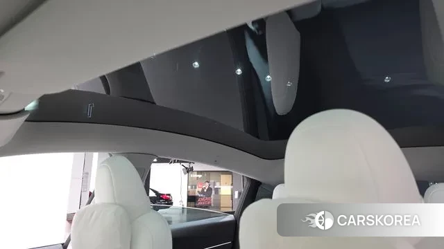 Tesla Model Y id 3415352 из Кореи 9