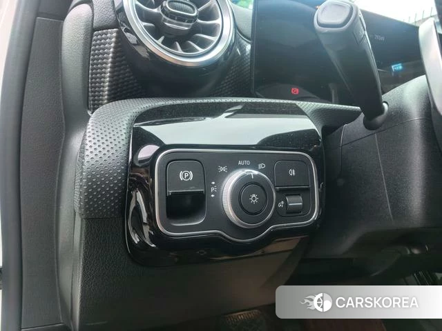 Mercedes-Benz Class A id 4306821 из Китая 9