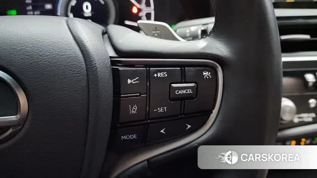 Lexus ES300h 7th generation id 3596349 из Кореи 9