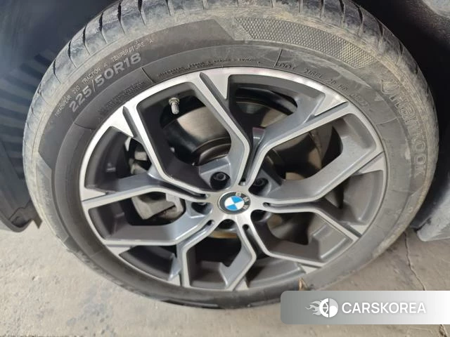 BMW X1 id 4290230 из Китая 9