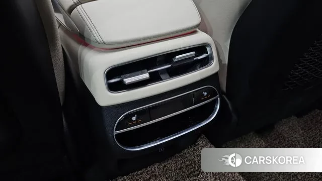 Genesis GV70 id 3696131 из Кореи 9