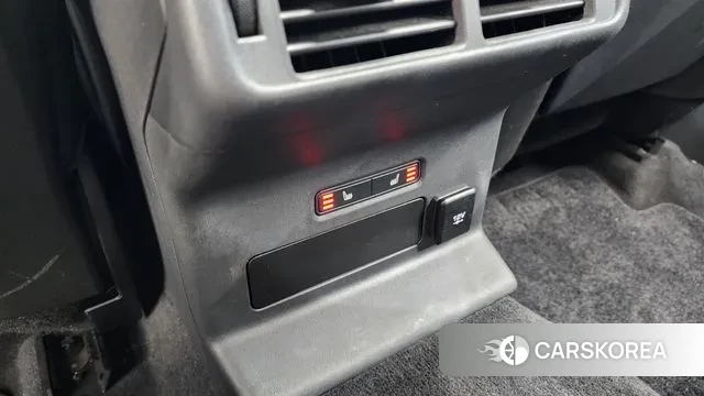 Land Rover Range Rover Velar id 3672302 из Кореи 9