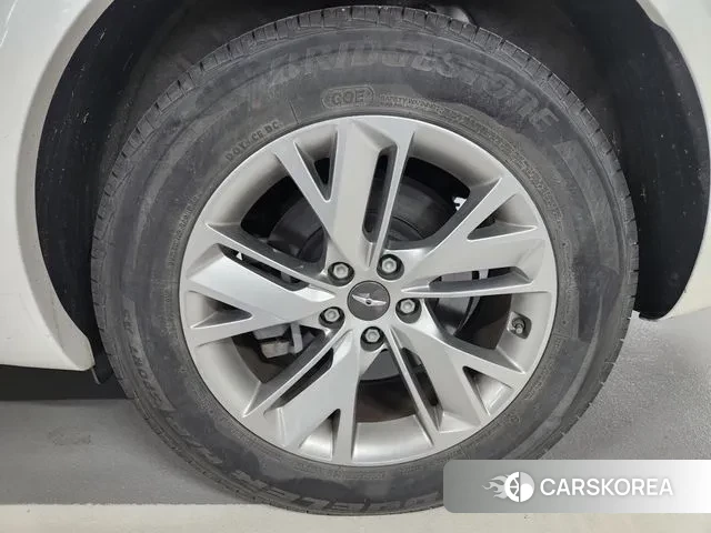 Genesis GV70 id 3448425 из Кореи 9