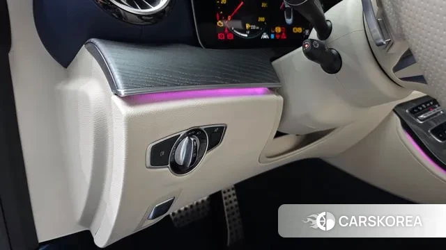 Mercedes-Benz E-Class W213 id 3707603 из Кореи 9