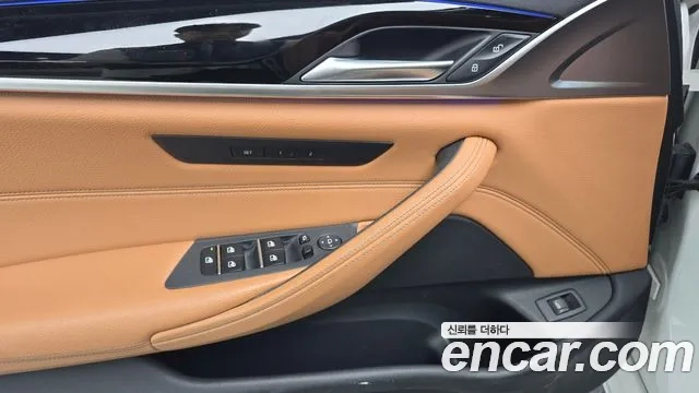 BMW 5 Series (G30) id 2908044 из Кореи 9