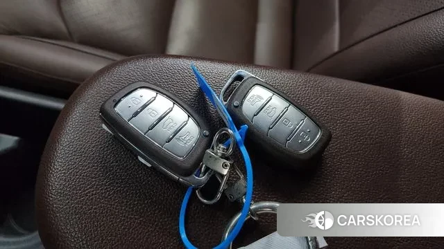 Hyundai The New Ionic Hybrid id 3209497 из Кореи 9