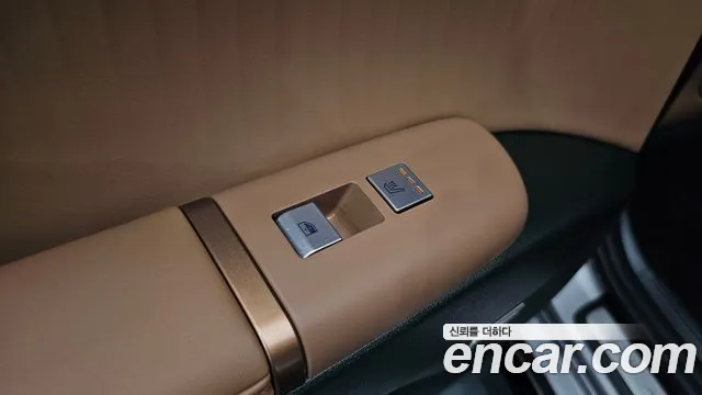 Hyundai Grandeur Hybrid (GN7) id 2572351 из Кореи 9