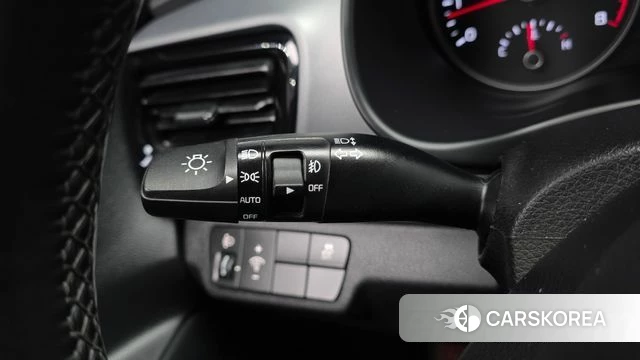 Kia Stonic id 4459725 из Кореи 9