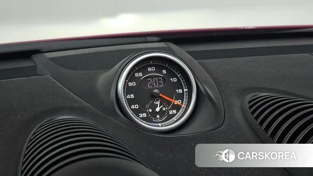 Porsche 718 Boxster id 3299721 из Кореи 9