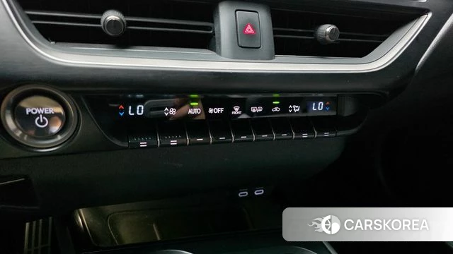 Lexus UX250h id 4442947 из Кореи 9