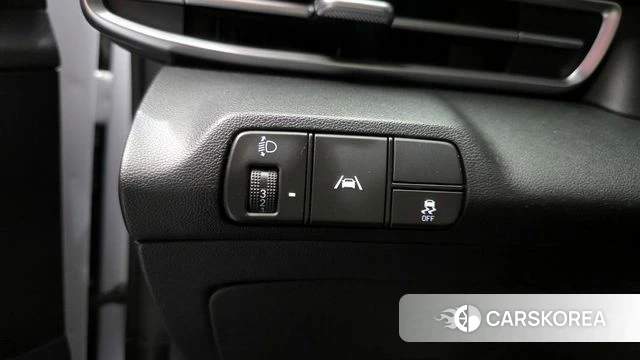 Hyundai Avante (CN7) id 4408797 из Кореи 9