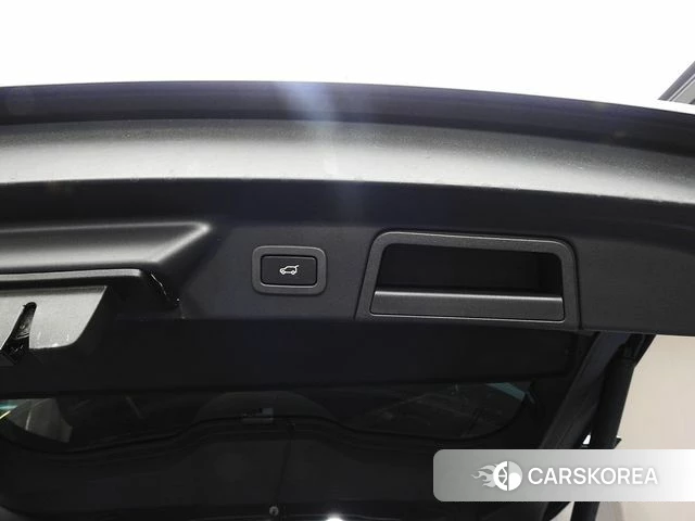 Land Rover Range Rover Velar id 4251285 из Кореи 9