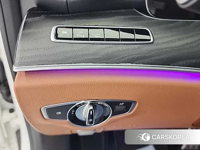 Mercedes-Benz E-Class W213 id 3617094 из Кореи 9