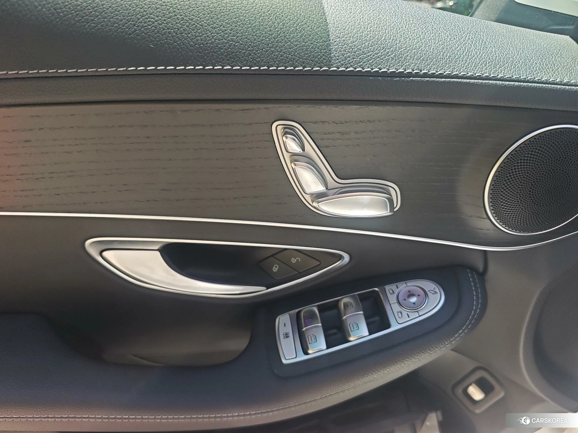 Mercedes-Benz Class C id 4413593 из Китая 9
