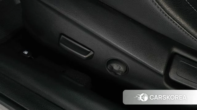 Hyundai Veloster (JS) id 4430120 из Кореи 9