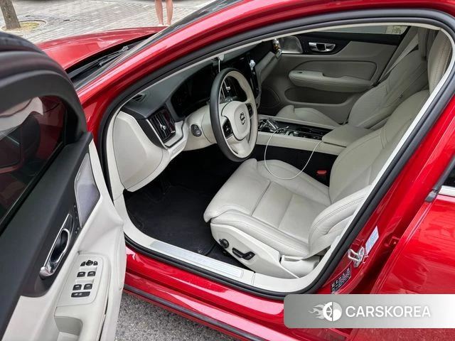 Volvo S60 3rd generation id 4268232 из Кореи 9