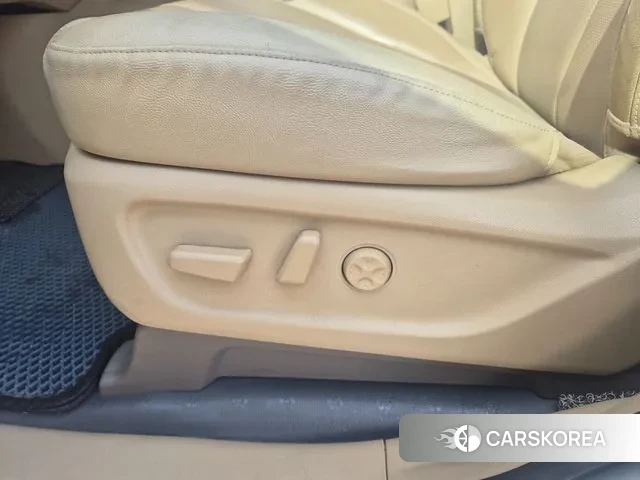 Kia All New Carnival id 3547783 из Кореи 9