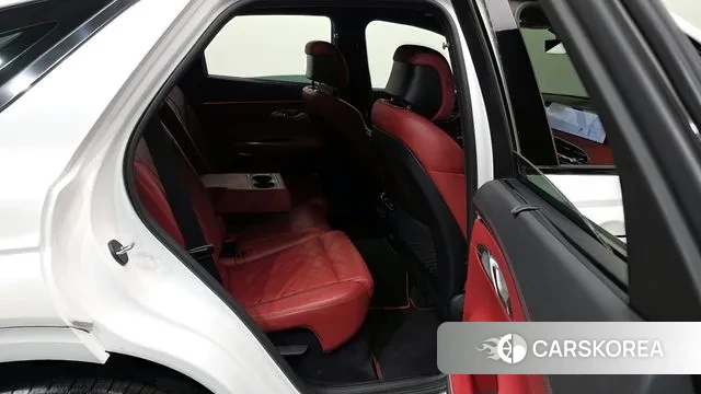 Genesis GV70 id 3426250 из Кореи 9