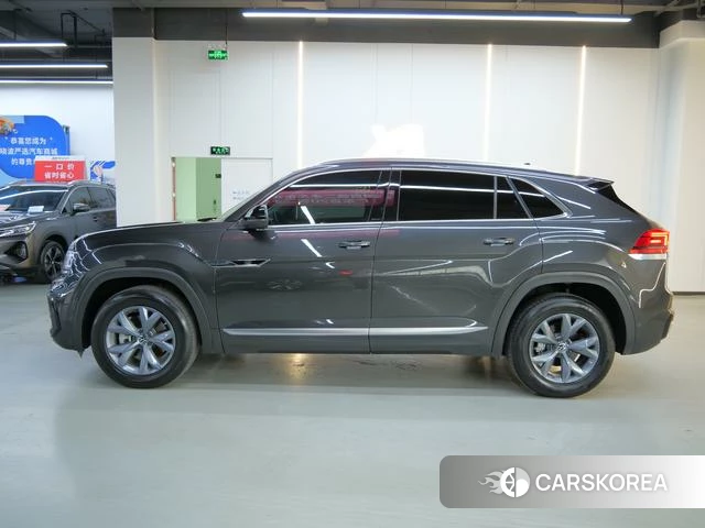 Volkswagen Tourang id 4220629 из Китая 9