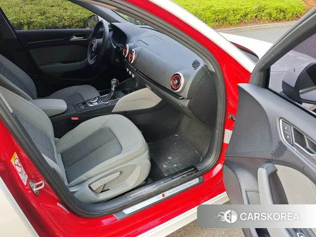 Audi A3 id 4212759 из Китая 9