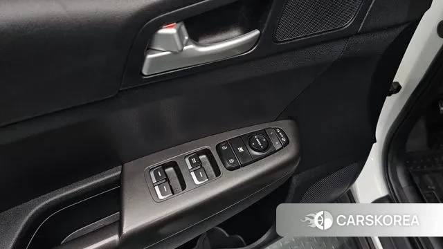 Kia Sportage The Bold id 3723392 из Кореи 9