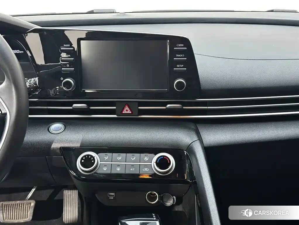 Hyundai Elantra id 4545971 из Китая 9