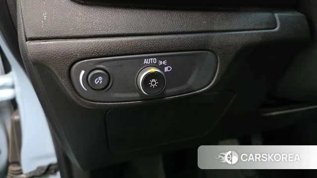 Chevrolet (GM Daewoo) New Bolt EV id 4726086 из Кореи 9