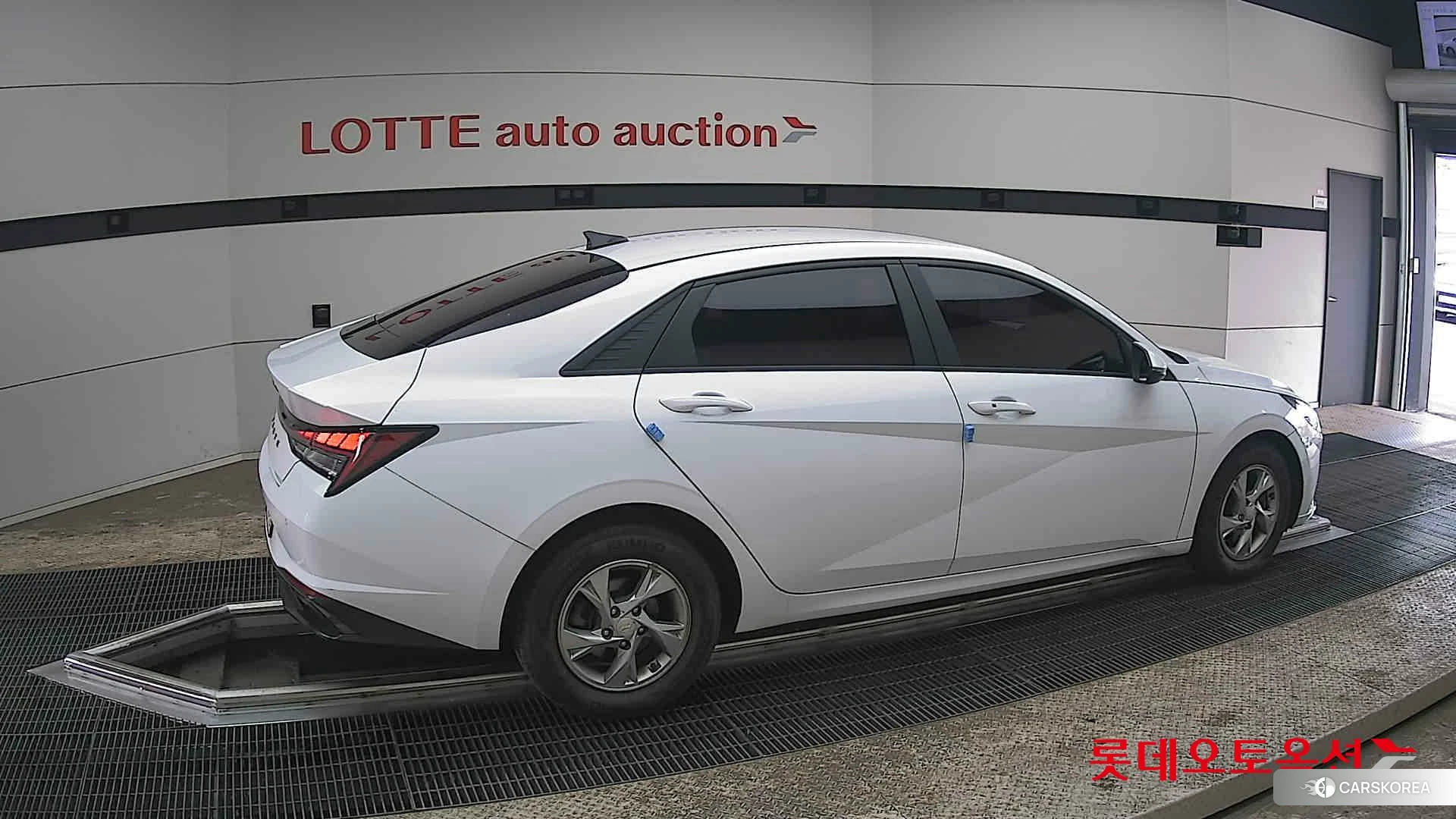 Hyundai Avante id 3875690 из Кореи 9