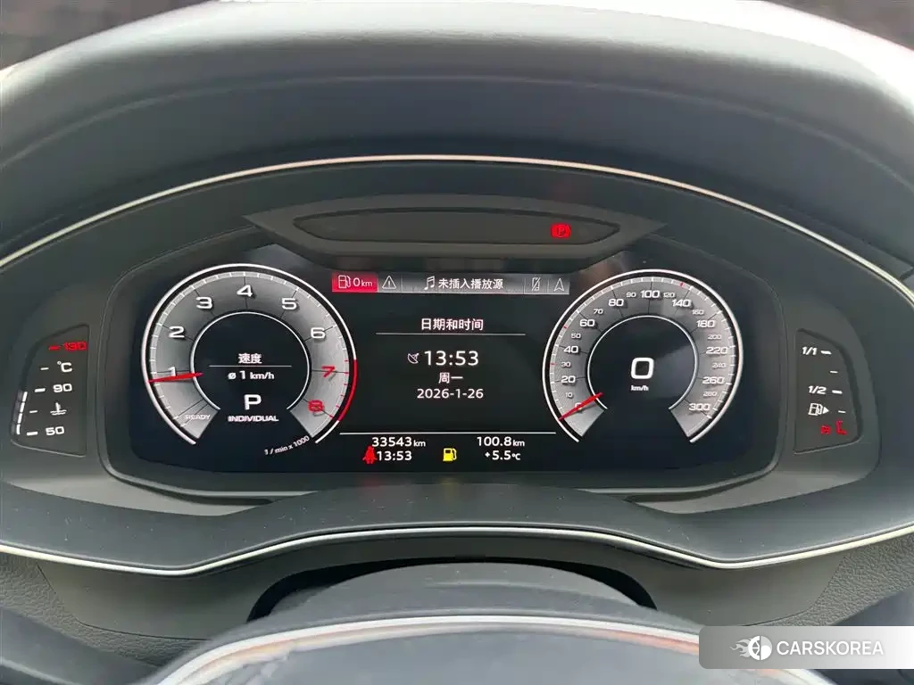 Audi A6L id 4601824 из Китая 9