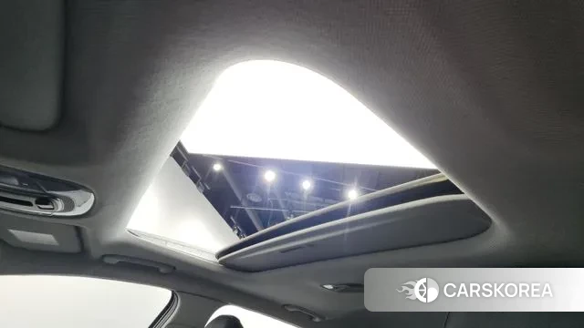 Hyundai Avante (CN7) id 3596783 из Кореи 9