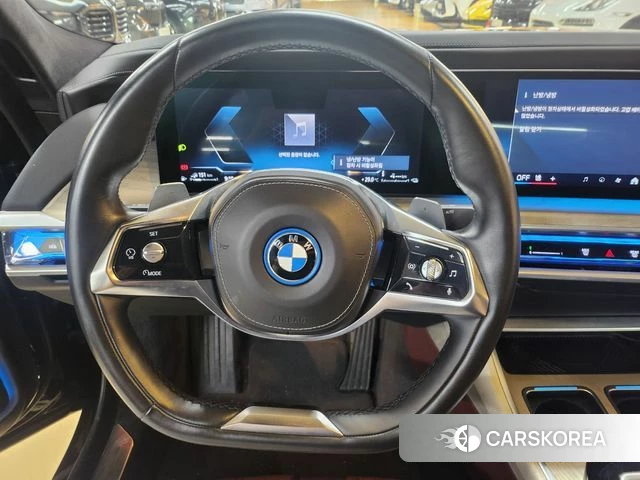 BMW 7 Series (G70) id 4649767 из Кореи 9